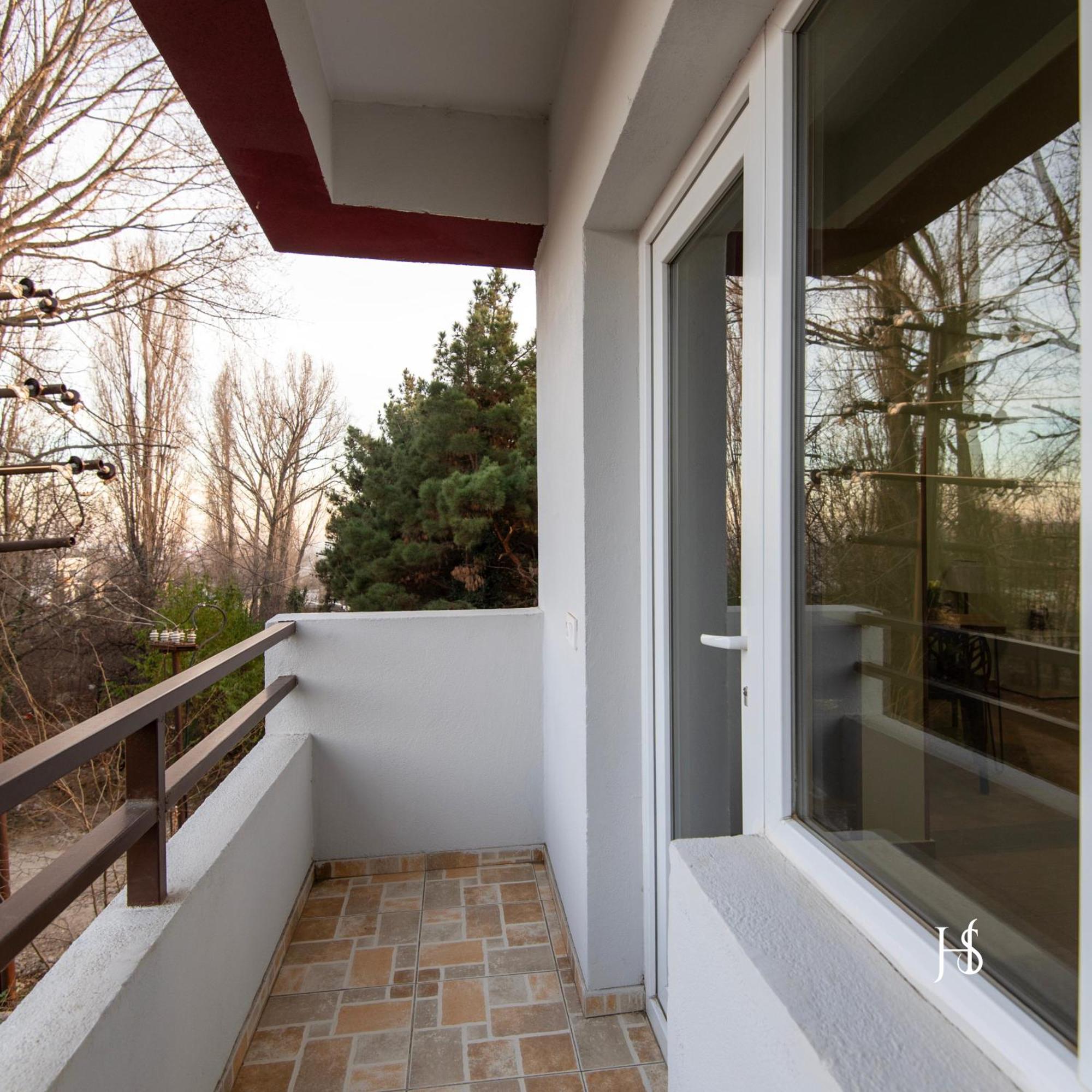 Hotel Serenity Tiflis Exterior foto
