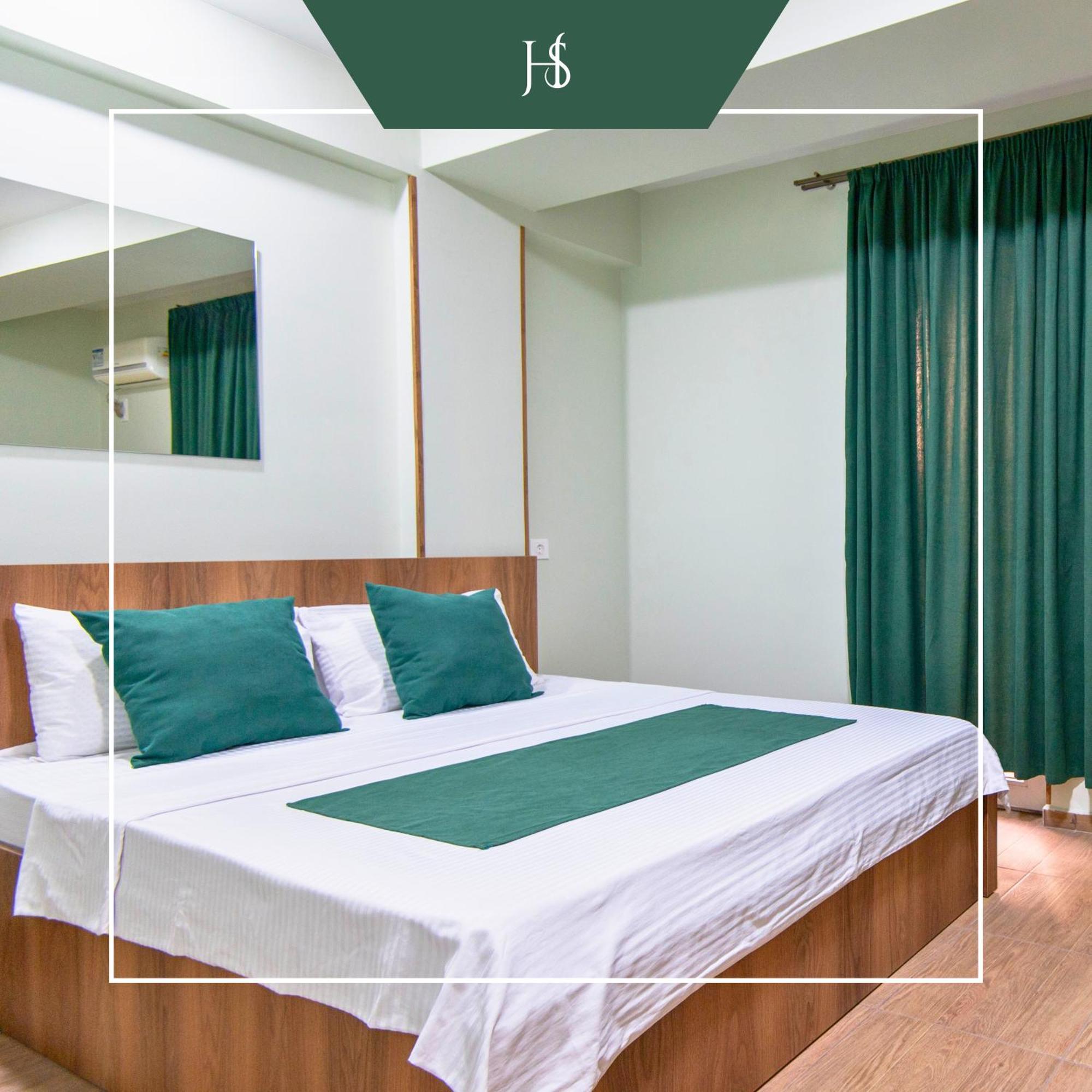 Hotel Serenity Tiflis Exterior foto
